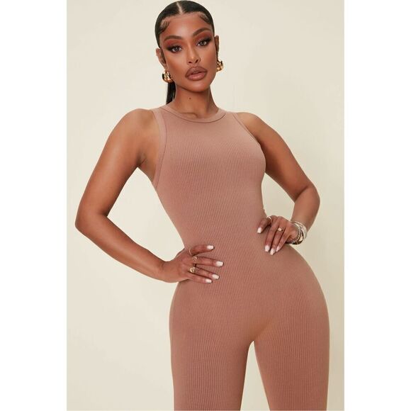 Womens Fashion Nova Serafina Snatched Yoga Ribbed Sleeveless Jumpsuit Romper - S - Picture 2 of 4